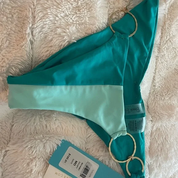 Beach bunny. Brand new - Picture 7 of 12